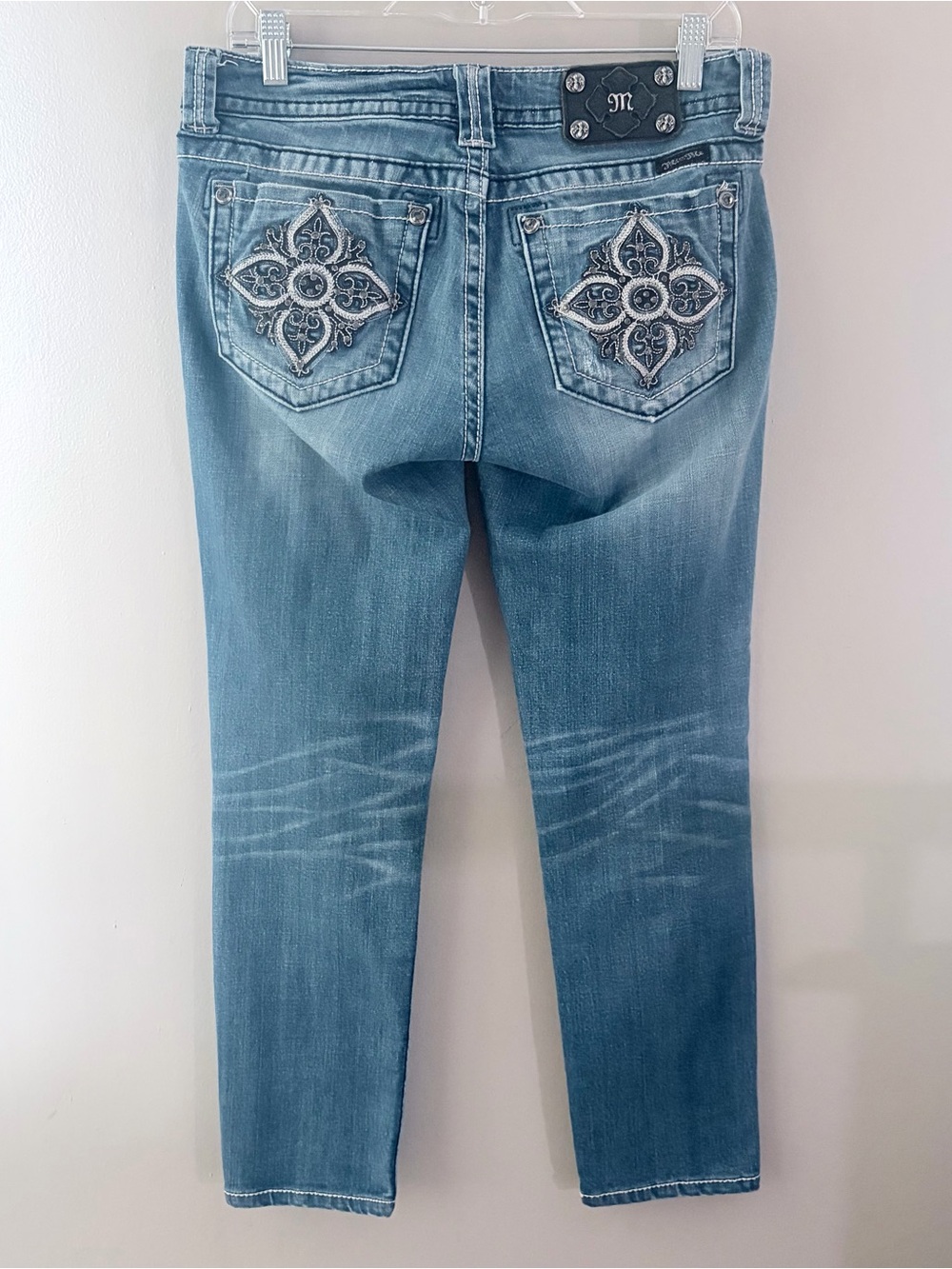 Miss Me Skinny Jeans Size 29 Medium Wash Embroidered Pockets JP6103S